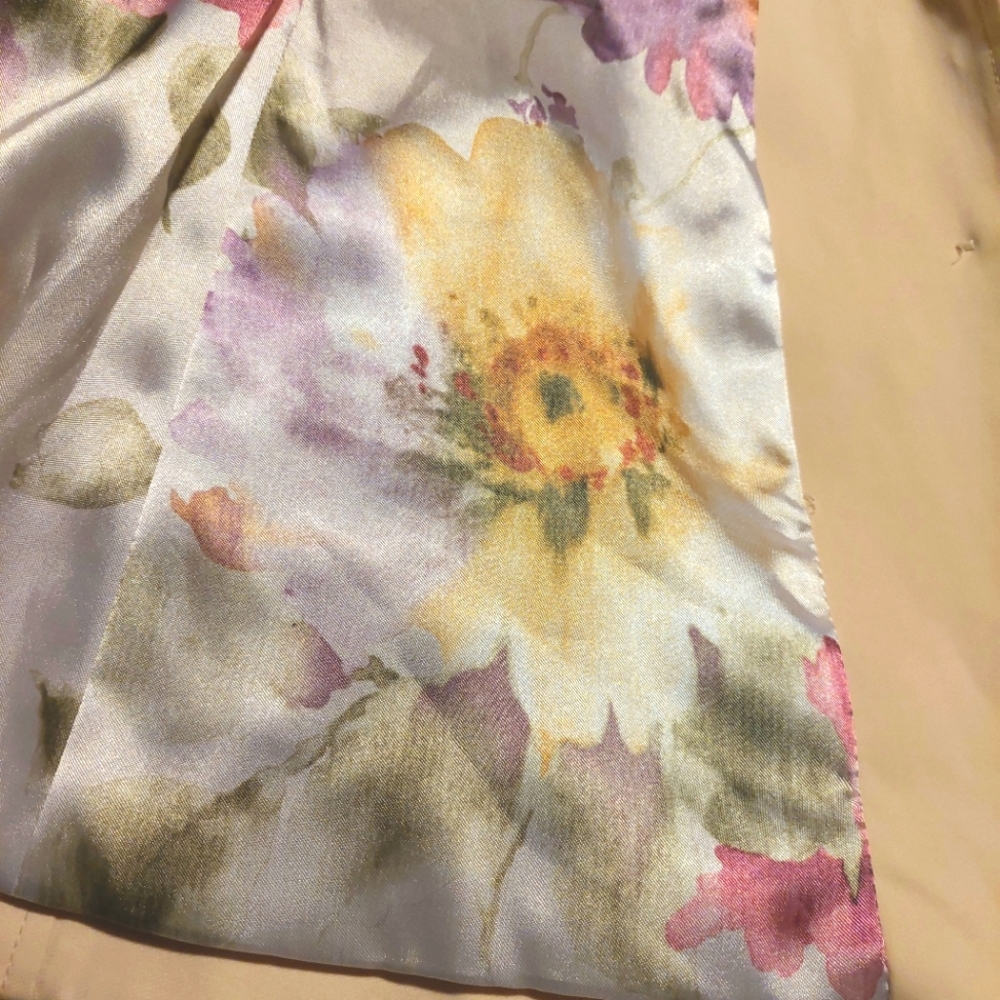Weatherproof button up jacket - Picture 3 of 5